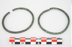 Foto von Bronzedrahtarmreif (NHMW-PRAE-026246)